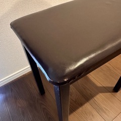 ピアノ用イスの画像