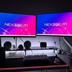 ゲーミングPC、その他周辺機器の画像