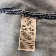 GAP ブルーシャツ（80〜90㎝くらい）の画像