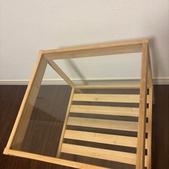 IKEA サイドテーブルの画像
