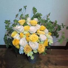 超お値打ち☆30本以上の薔薇花束（15日宅配ボックス引取り）の画像