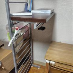 突っ張りスチールラック　約約225㌢〜　可動棚2個　ハンガーラックの画像