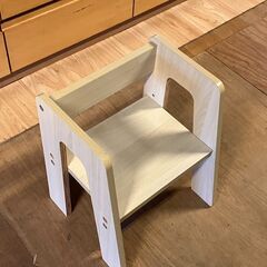 木製子ども用机　ナチュラルテイスト　小さい子の机の画像