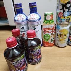 食品、お酒たくさんの画像