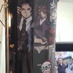 劇場版　鬼滅の刃　無限城編　鬼オンスナック付き　蓋付き缶ですの画像