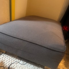 【受け渡し予定者決定済】2人掛けソファ　オットマン付き　　の画像