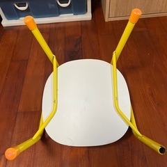 子供イスの画像