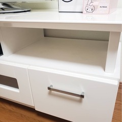 テレビボード ホワイトキャスター付き の画像