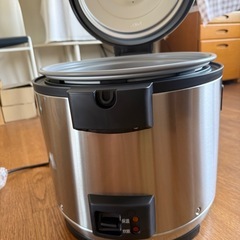 TIGER 炊飯器 200V 計量カップ付きの画像