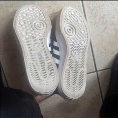 スリッポン　adidas 23.5の画像