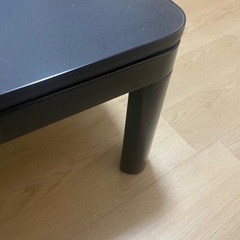 こたつテーブルの画像