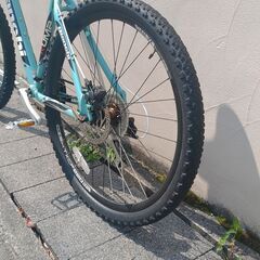 整備済 兵庫県西宮市発 BIANCHI ビアンキ KUMA ディスクブレーキ マウンテンバイク MTB タイヤ27.5インチの画像