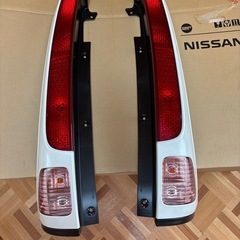 日産　Ｃ２５セレナハイウェイスター　バックライトの画像