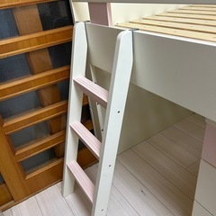 システムベッドデスク　コイズミの画像