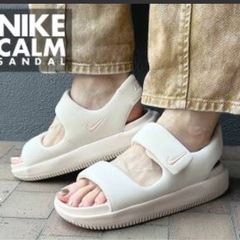 NIKE カームサンダル　25センチの画像