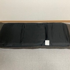 ニトリの座椅子の画像
