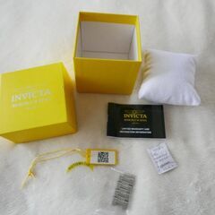 インビクタ　存在感抜群 Invicta メンズ腕時計の画像
