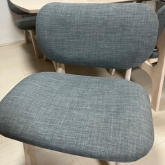ニトリダイニングテーブルセットの画像