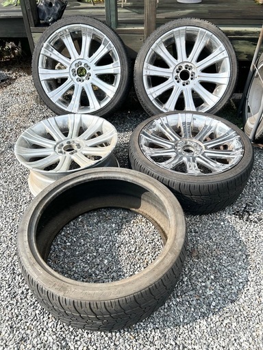 クリムソンマーテル レオン 22インチ 9.5J PCD114.3 120