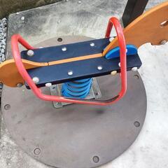 スプリング遊具　馬の画像