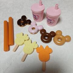 ミニーマウスのカフェの画像