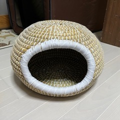 ちぐら(ネコさん用のい草ハウス)の画像