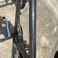 27インチの女性用の自転車とライトの画像
