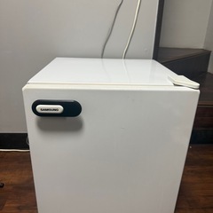 ミニ冷蔵庫・洗濯機7kg・炊飯器セットの画像