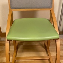 カリモク　学習机用椅子(子ども用)の画像
