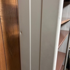 スチール本棚の画像