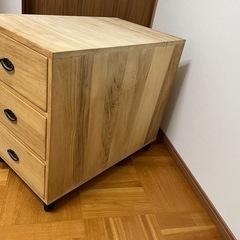 総桐収納ワゴンの画像