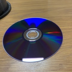 空のDVDディスク25枚程度の画像