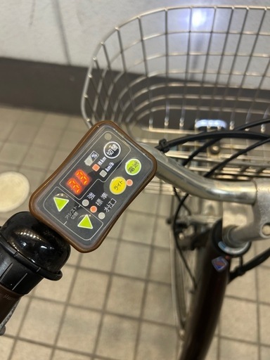 ブリヂストン Assista 電動アシスト自転車  3段変速