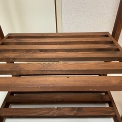 差し上げます⭐️木製ハンガーラック中古品⭐️引き取り限定の画像