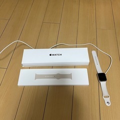 アップルウォッチSE第２世代
の画像