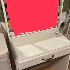 譲り先決定しました【ドレッサー（3面鏡／椅子付き）】無料でお譲りします！の画像