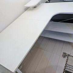 L字型デスク ＋ イスのセットの画像