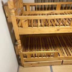 二段ベッドの画像