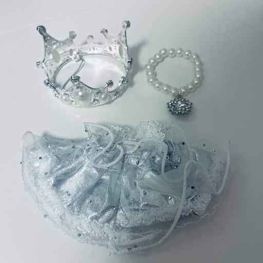 Labubu Zimomo着せ替え服 ウェディングドレス王冠・ネックレス付き Labubu ラブブ 着せ替え服 銀色ドレスコーデセット 王冠
