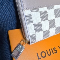 ◉新品◉アズール長財布◉の画像