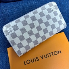 ◉新品◉アズール長財布◉の画像
