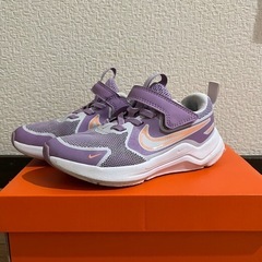 ナイキスニーカーの画像