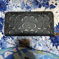 COACH長財布の画像