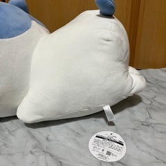 新品 ちいかわもっちるねそべりBIGぬいぐるみ ハチワレの画像