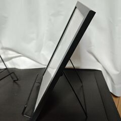 ブックスタンド フォトフレームスタンド 額縁スタンドの画像