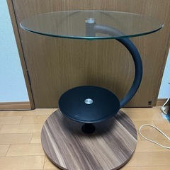 ガラス　サイドテーブルの画像