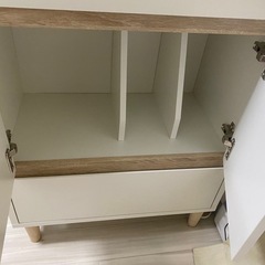 LOWYA 棚の画像