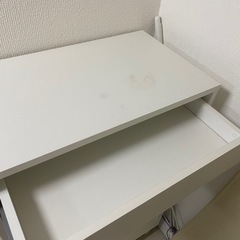 LOWYA 棚の画像