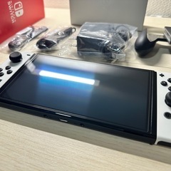Nintendo Switch 有機ELモデル (OLED)の画像