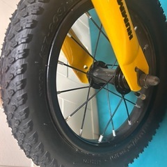 ハマー12インチ自転車の画像